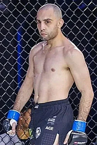 Gino Ghalehpardaz