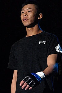 Kenichi Tosa
