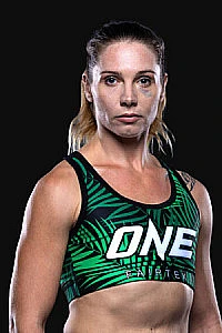 Adele Niebel